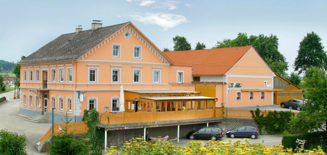 Gasthaus Kloibhofer Neukirchen bei Lambach Exterior foto
